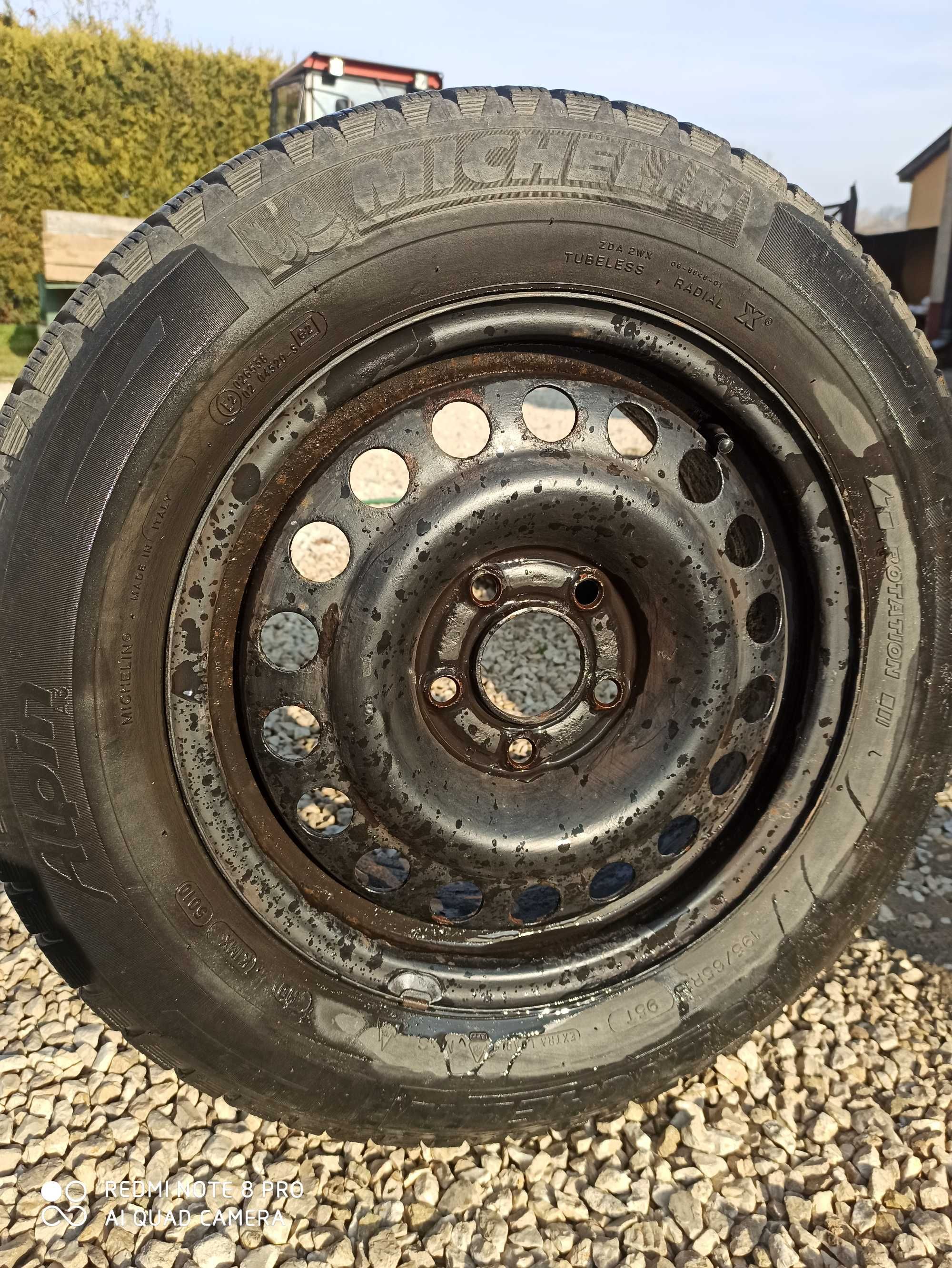 Sprzedam koła 195/65 R15 MICHELIN