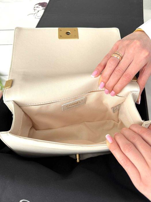 сумочка  Chanel Boy Beige Gold
Арт. P10162