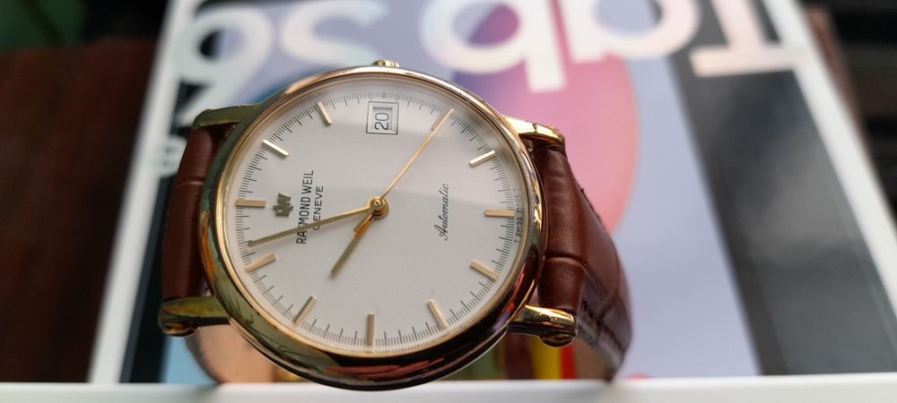 Годинник швейцарія