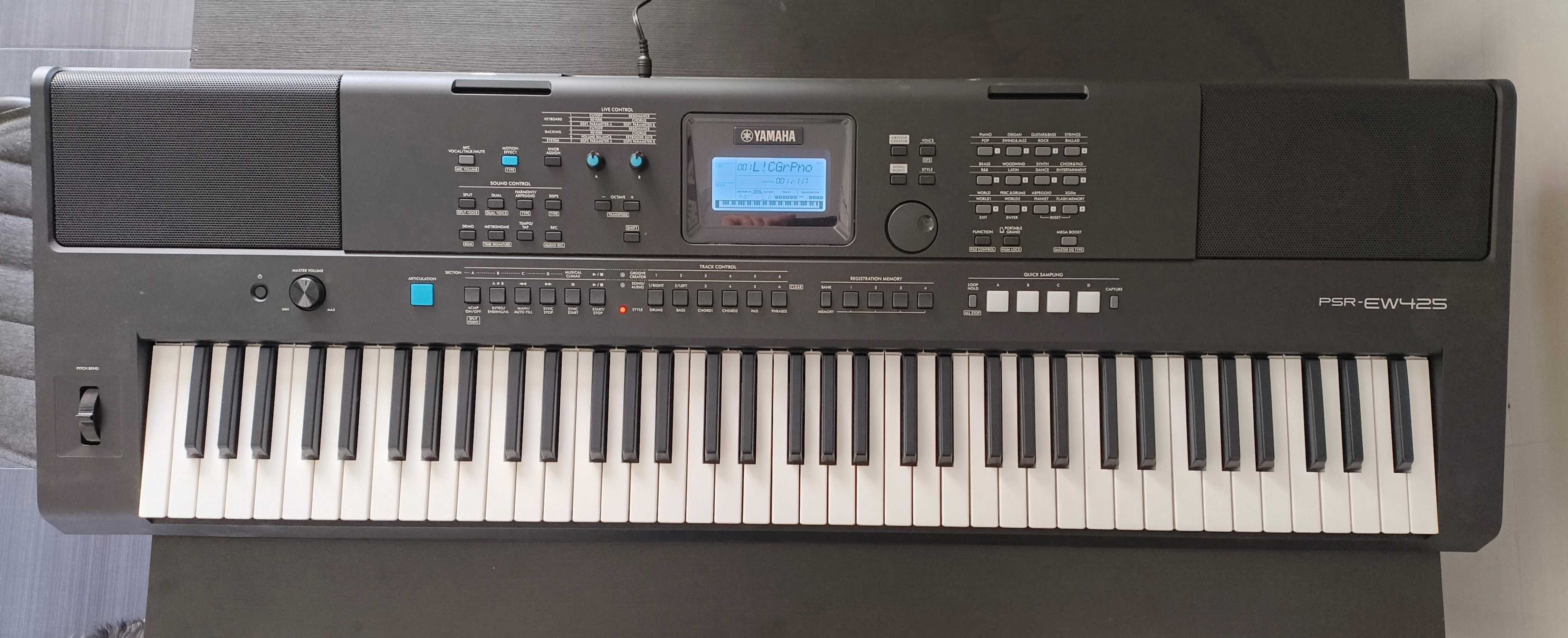 Teclado Yamaha PSR-EW425 | 76 Teclas | Ótima Oportunidade!