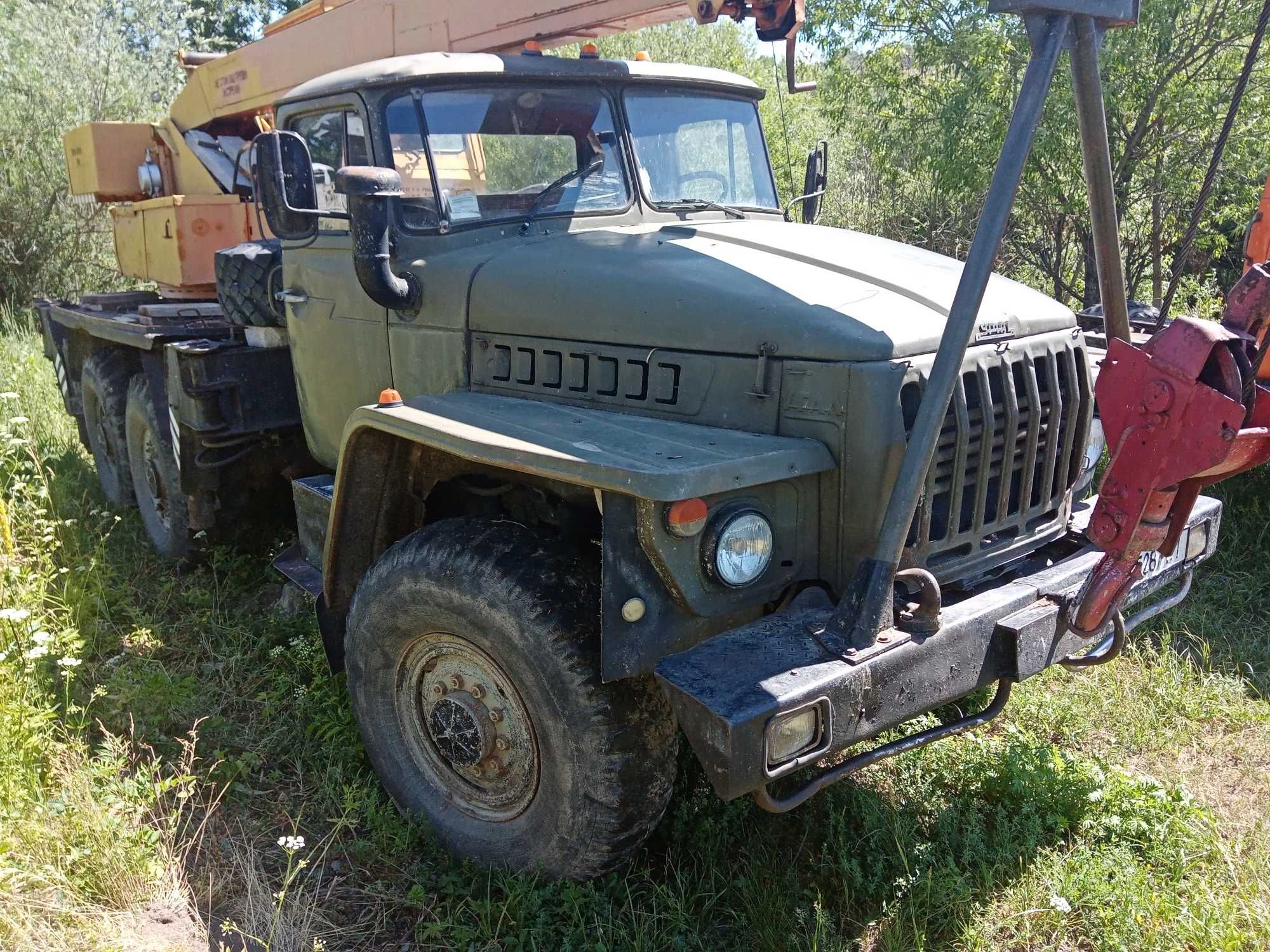 Урал-4320 вантажний
