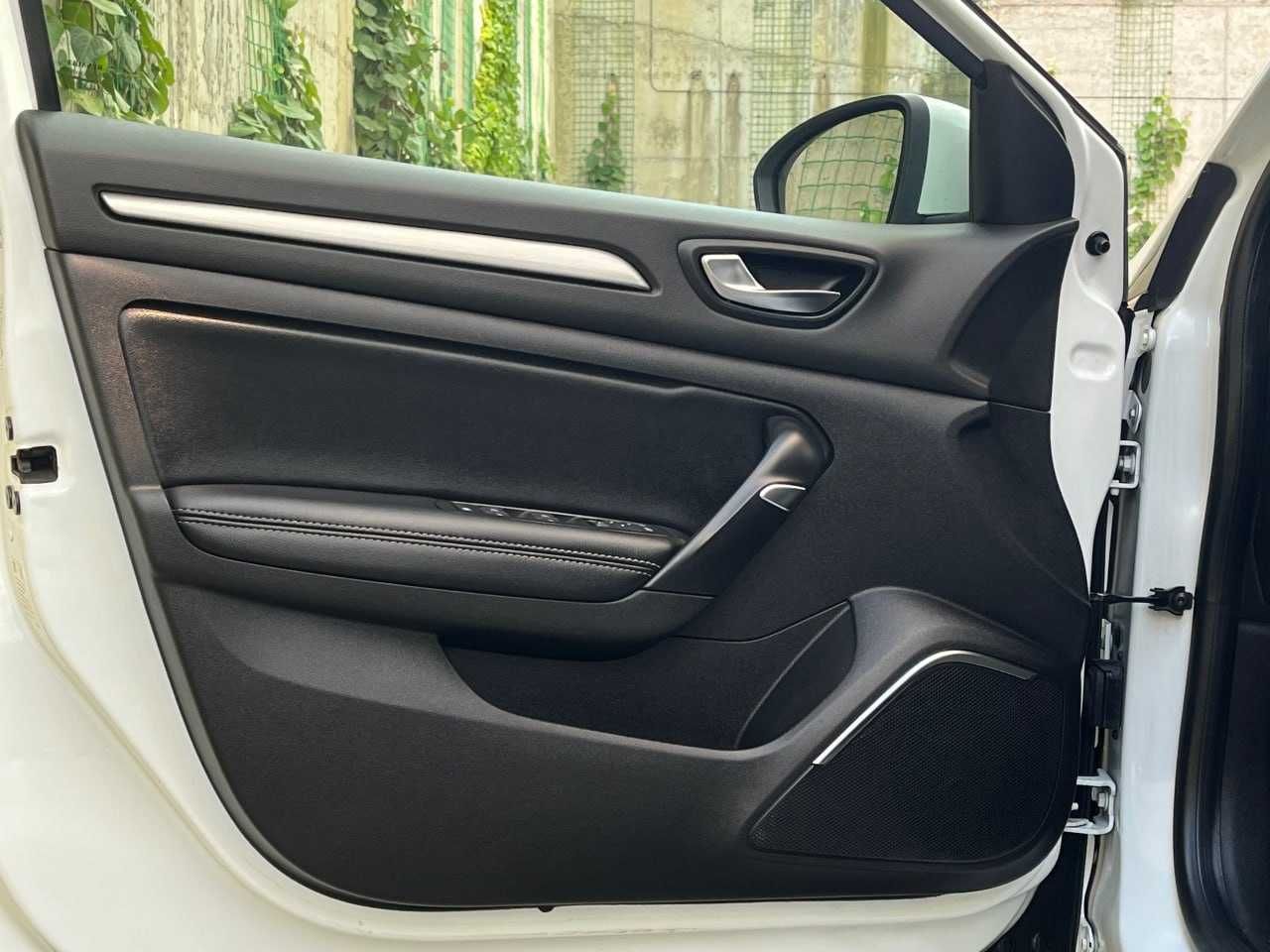 Продам Renault Megane 2016. Можна в розстрочку, під викуп.