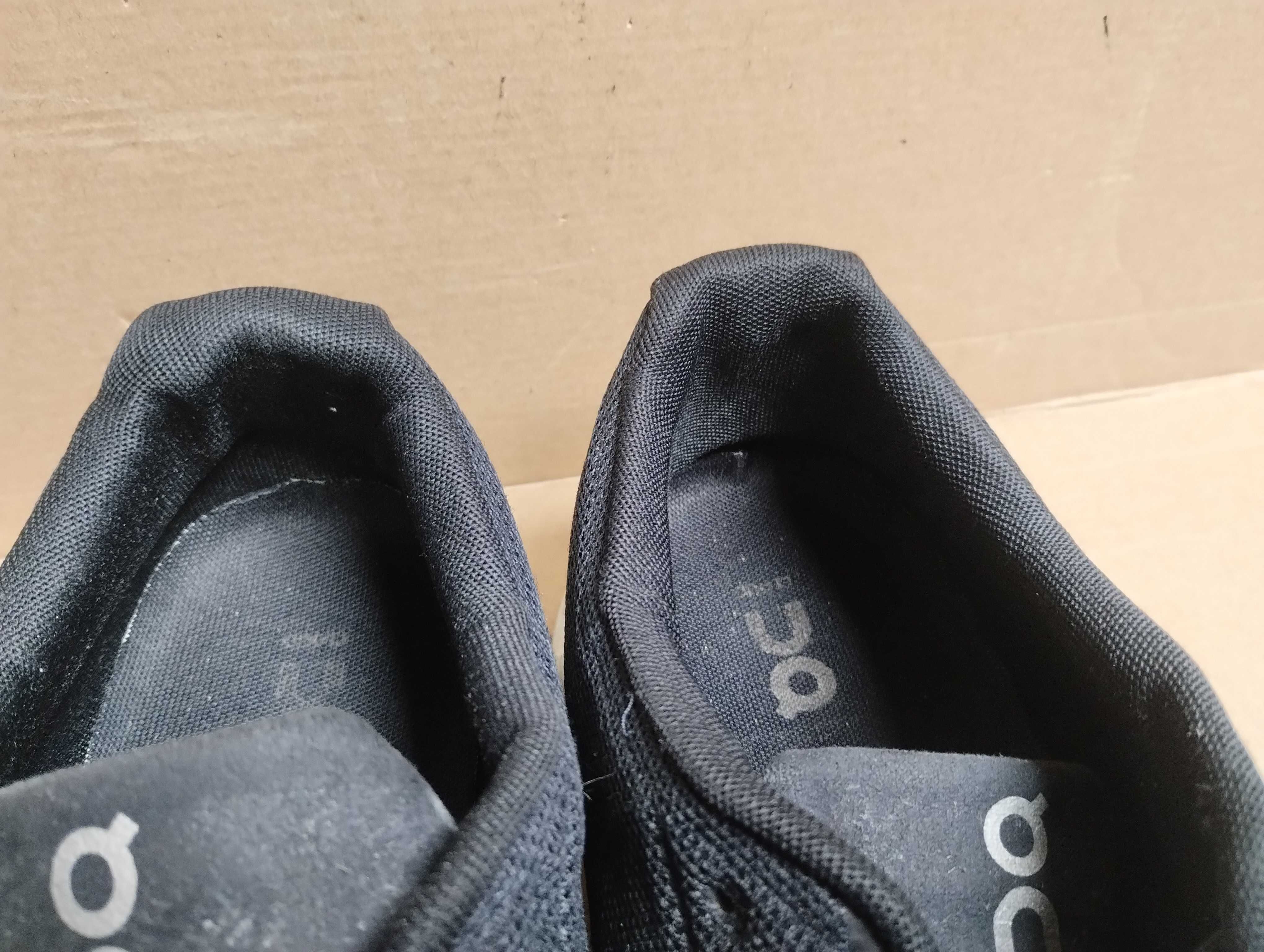 Buty do biegania biegowe sneakersy ON Running Cloud 5 roz. 45