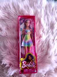 Nowa lalka Barbie Fashionistas Sukienka geometryczny wzór HBV22