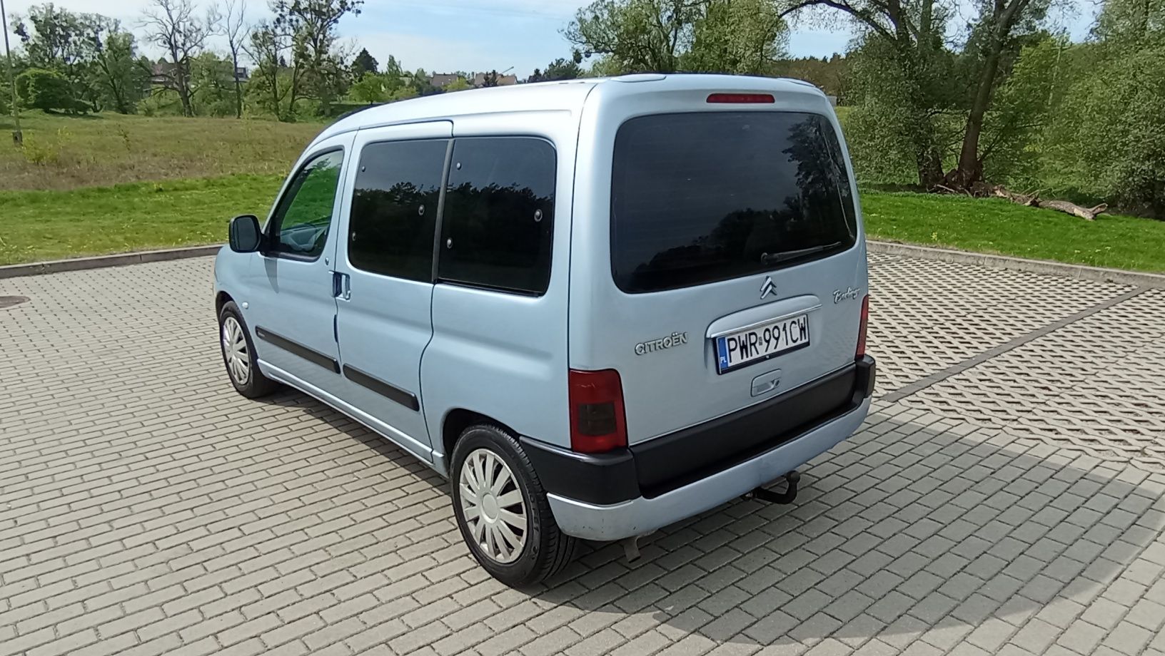 Citroen Berlingo Multispace Benzyna 1.6  Ciemne Szyby Hak Klima