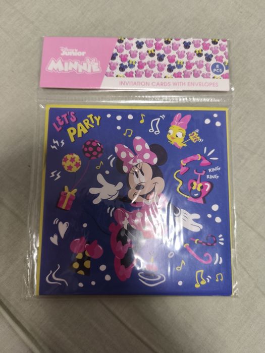 Zestaw zaproszeń z kopertami