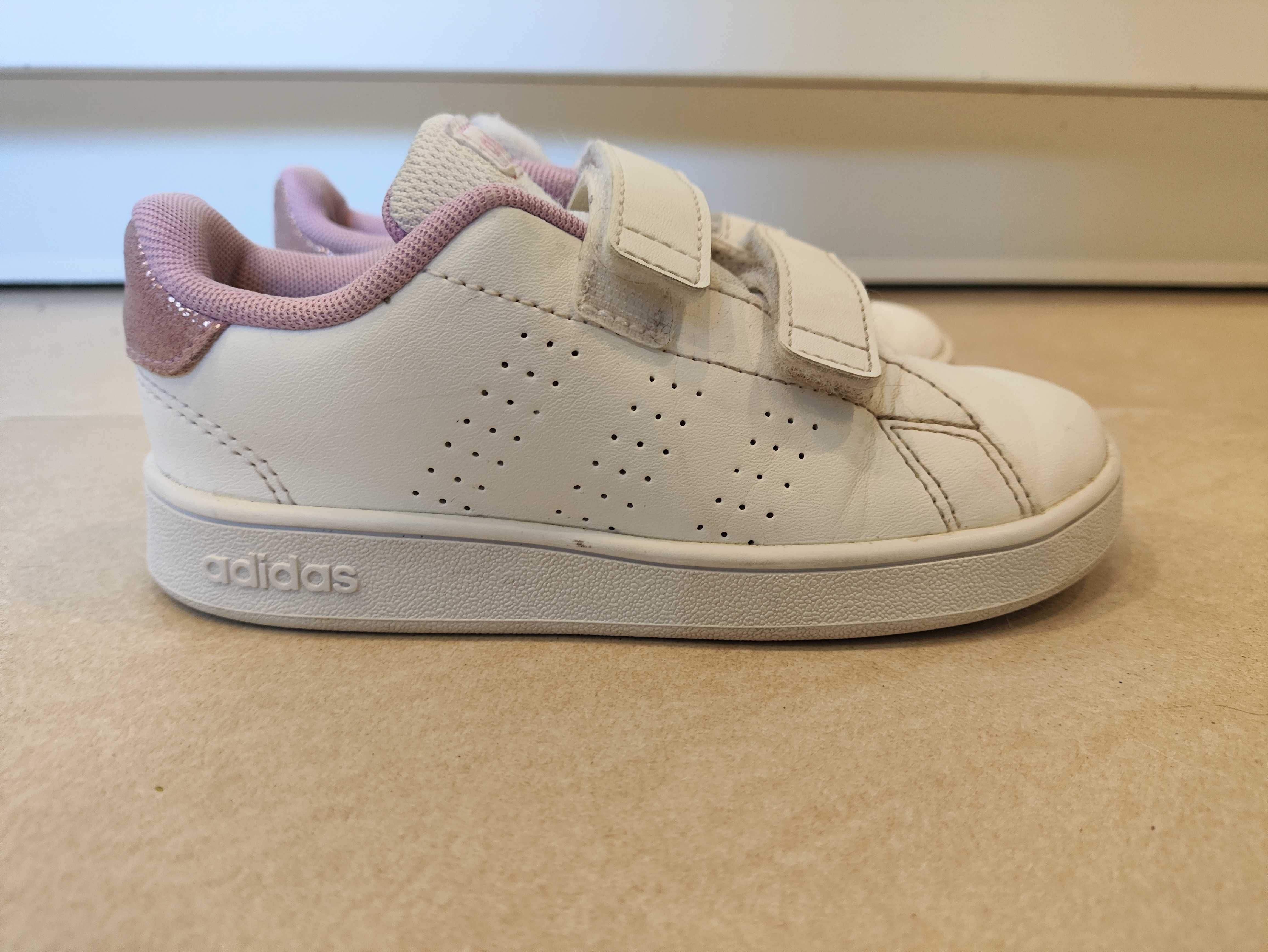 Buty dziewczęce na lato Adidas 27 wkł.17,5cm