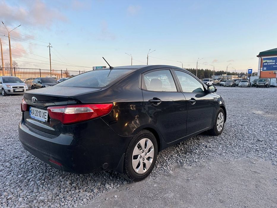 Kia Rio 1.4 газ-бенз
