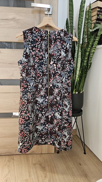 Sukienka haftowana H&M L/40