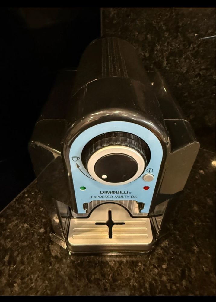 Máquina de Café Expresso Dimobilli  D6