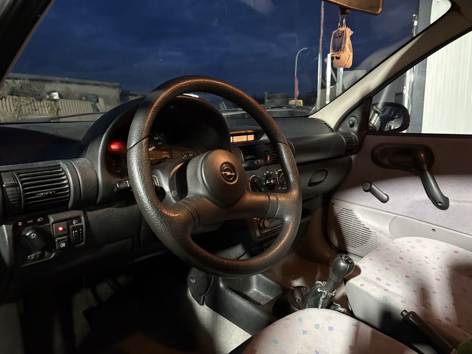 Opel Corsa B 1.0 59KM 2000
