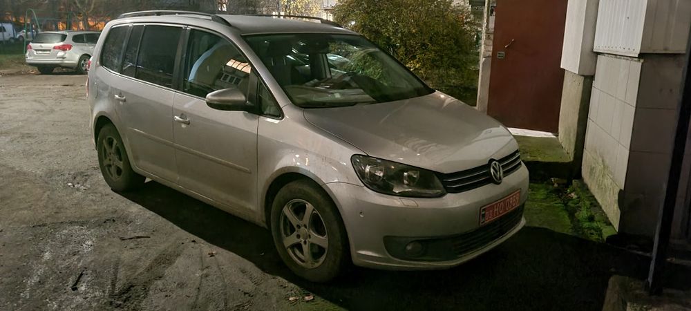 Тоуран touran 2012 automat