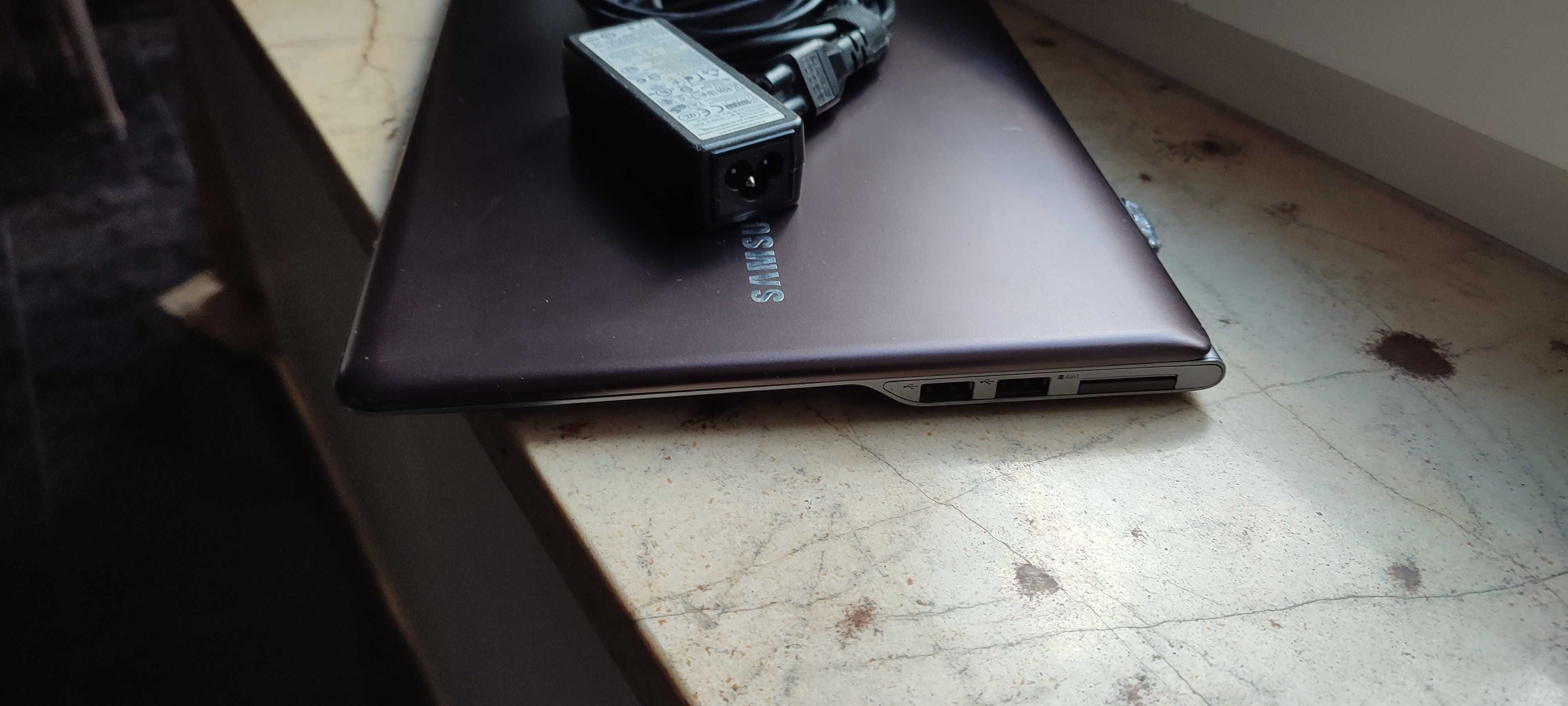 Laptop Samsung stan dobry