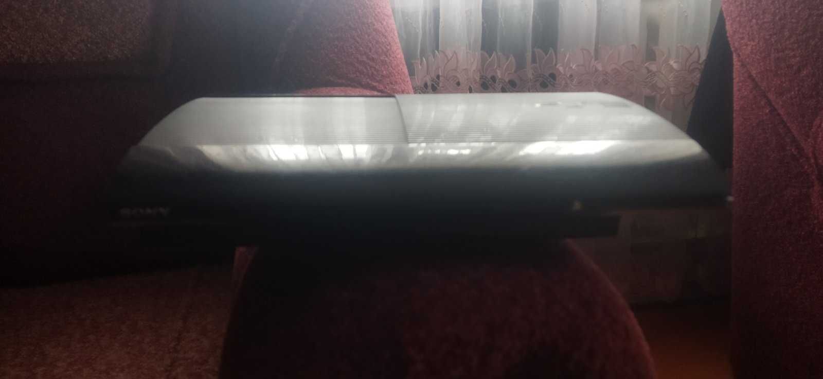 Playstation 3 Super Slim