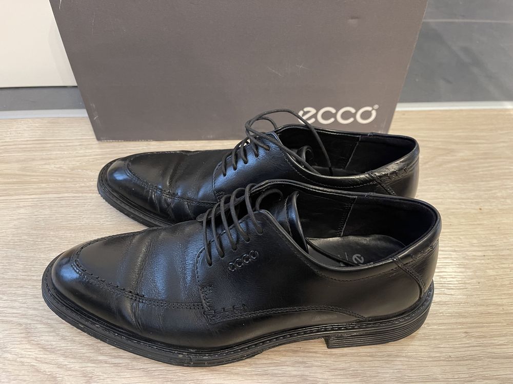 Eleganckie buty wizytowe ecco 40