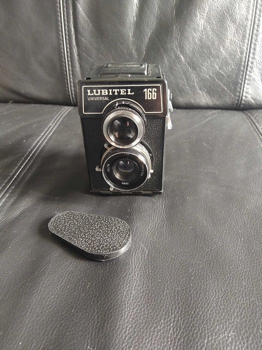 Maquina fotografica Lubitel 166. Completa com acessórios e documentos.