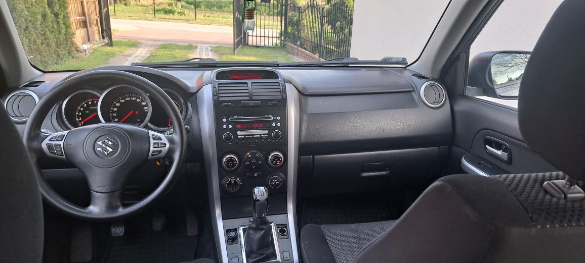 Suzuki Grand Vitara 2.0 benzyna+gaz  2007