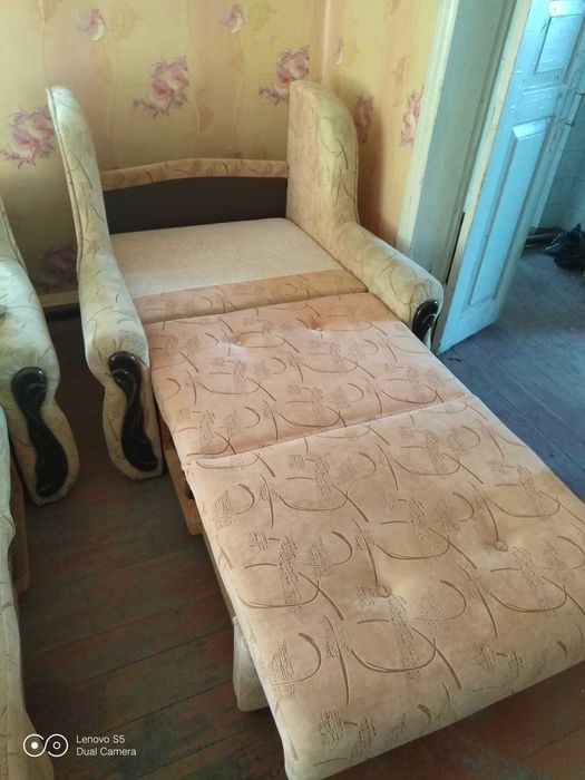 Диван крісло просторе 80/200(спальне місце)
