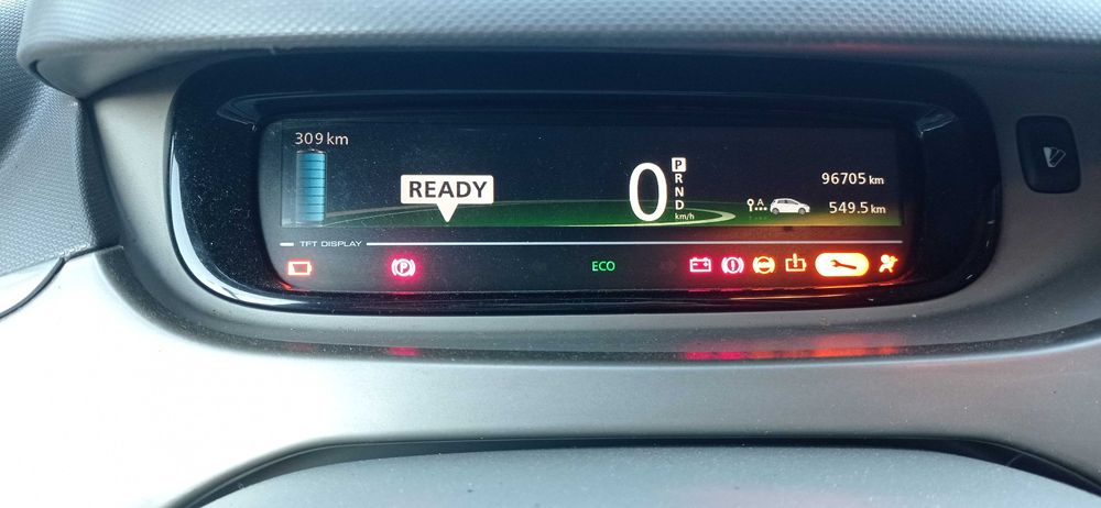 Zoe Eletric Boss 109 CV 41 kW Bateria Própria