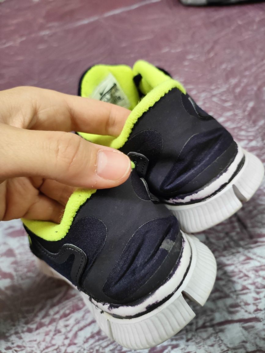 Nike (оригинал)39 размер кроссовки