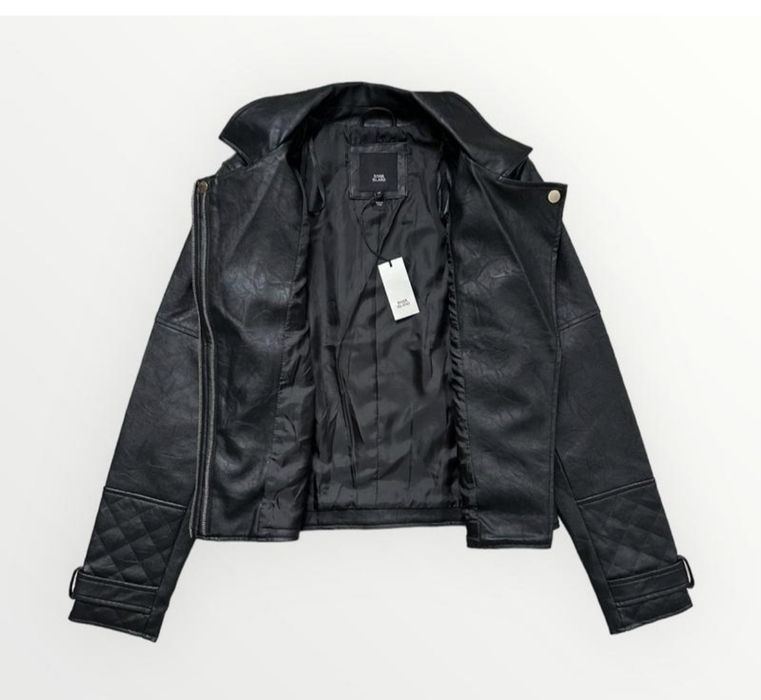 Косуха river island