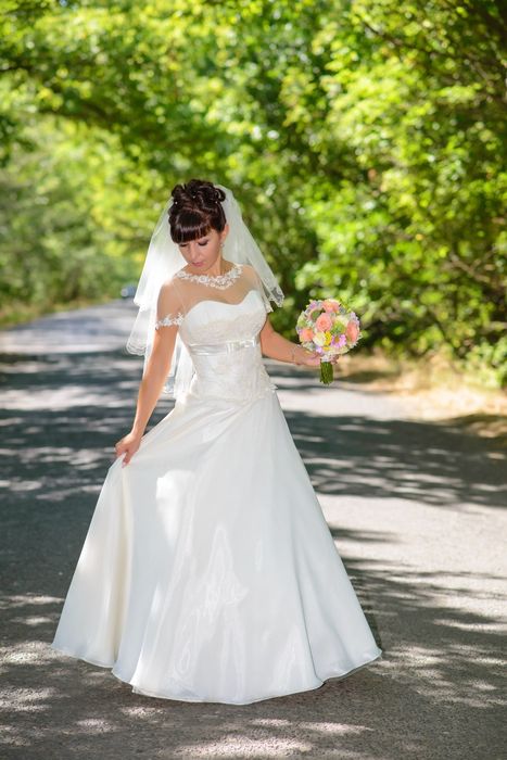 Продам свадебное платье