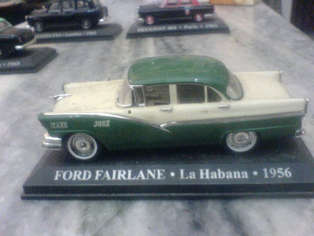 Carros miniatura de colecção