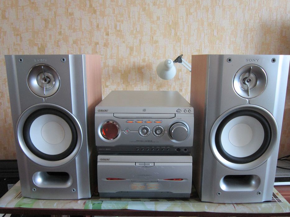 Sony MHC-WZ5 mini Hi-Fi system