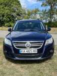 Volkswagen Tiguan 2.0T