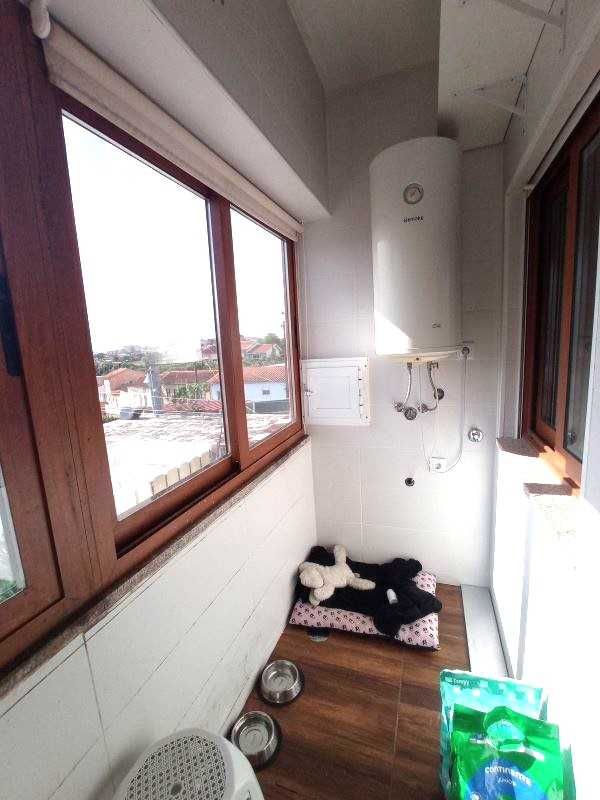 Apartamento T2 com boas áreas