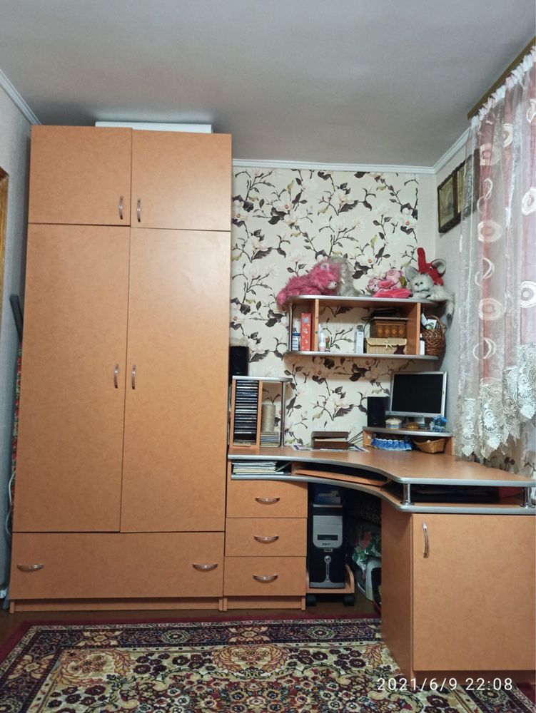 Продам шафу та письмовий стіл