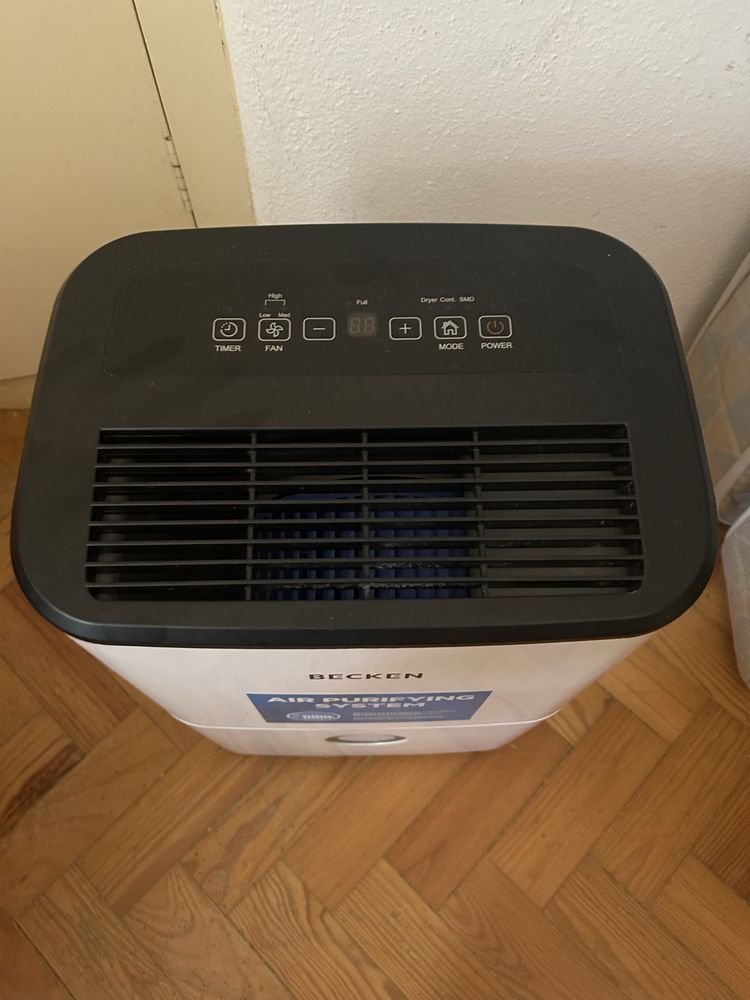 Desumidificador BECKEN 20L BDH4759 (3 L - 20 L/dia)
