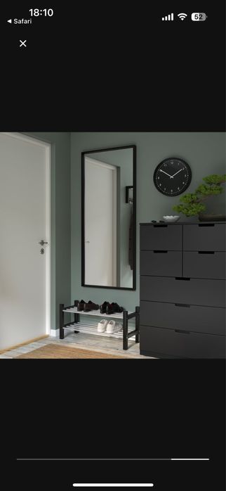 Lustro z czarną ramą IKEA NISSEDAL