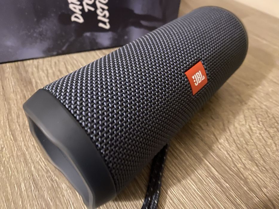 JBL Flip Essential 2 Black