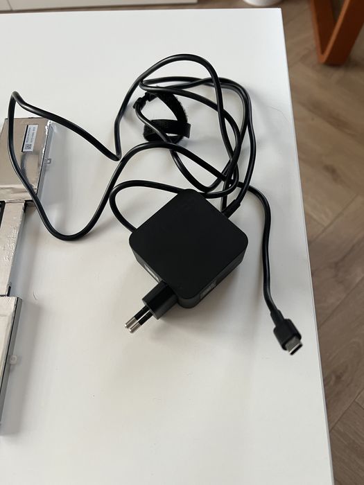 Rog Ally Z1 Extreme | 512GB | 74Wh bateria | Windows 11 FSE | Dodatki