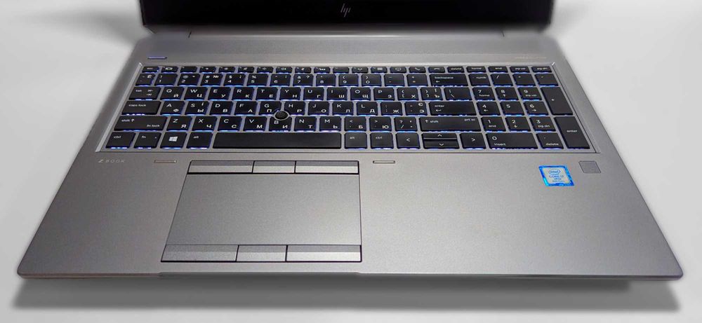 *️⃣HP ZBook 15 G5 i7/6xC/4.3GHz/FHD_IPS/32G_RAM/512G_SSD/P1000 4GB/TBD