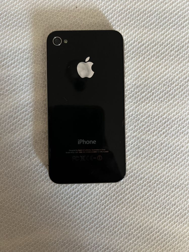 Iphone 4s sem carregador