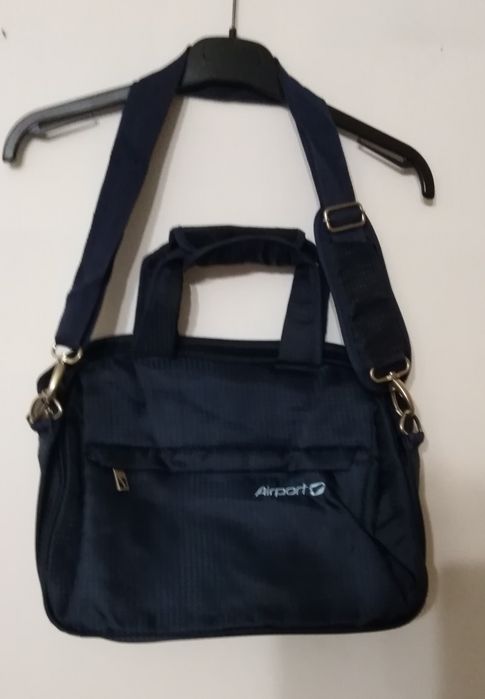 SALDOS -Malas/pastas (PC portátil /livros /escolar /desporto /senhora)