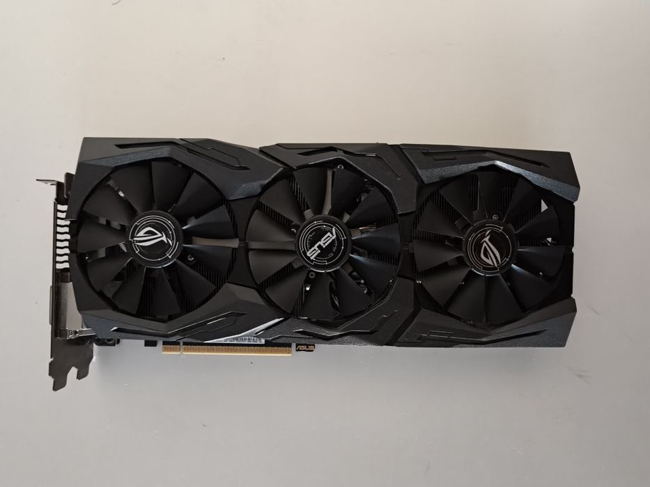 Nvidia GeForce GTX 1080 - Asus ROG Strix