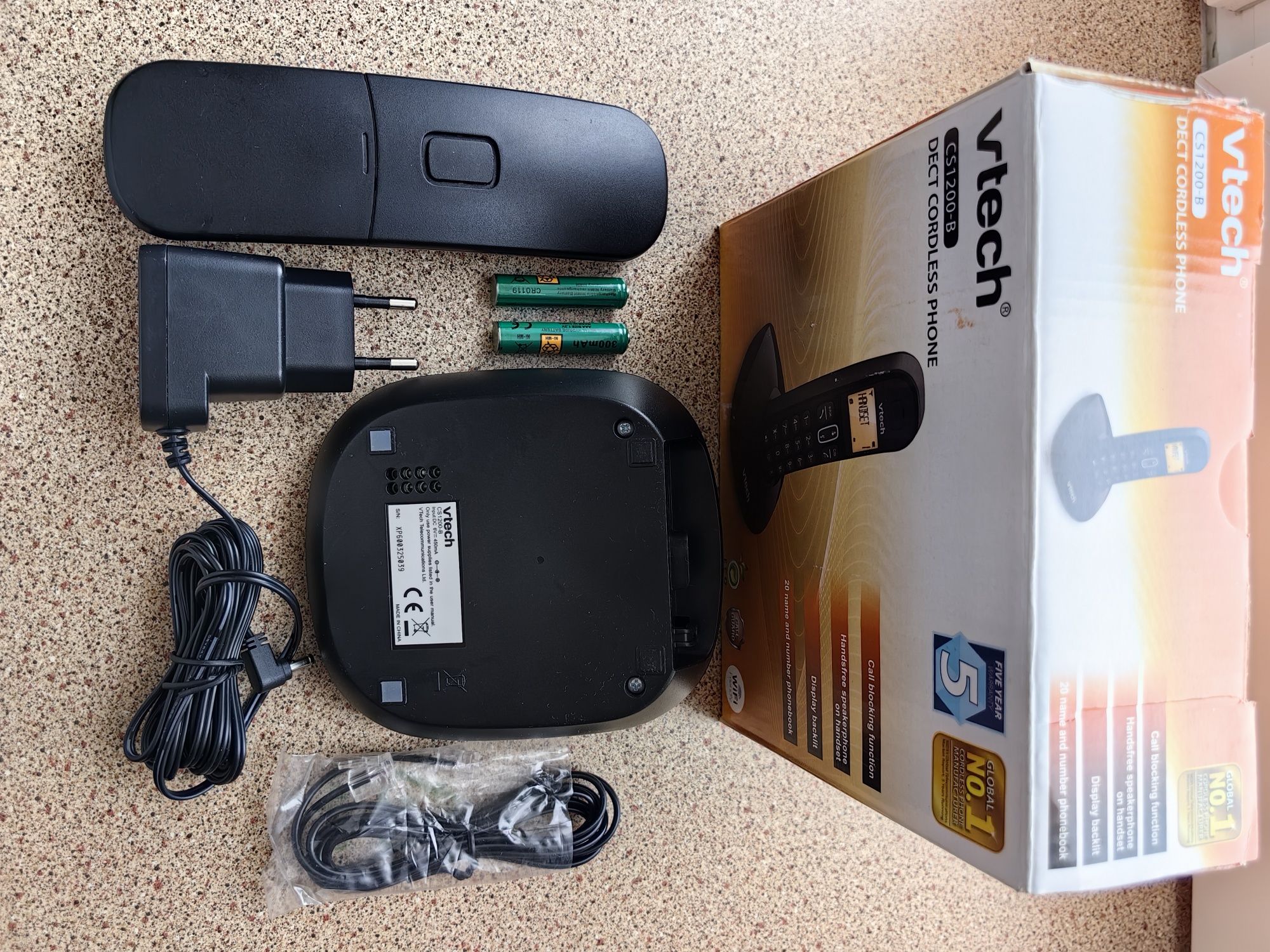 Telefon stacjonarny bezprzewodowy Vtech CS1200-B Interkom 1 kpl