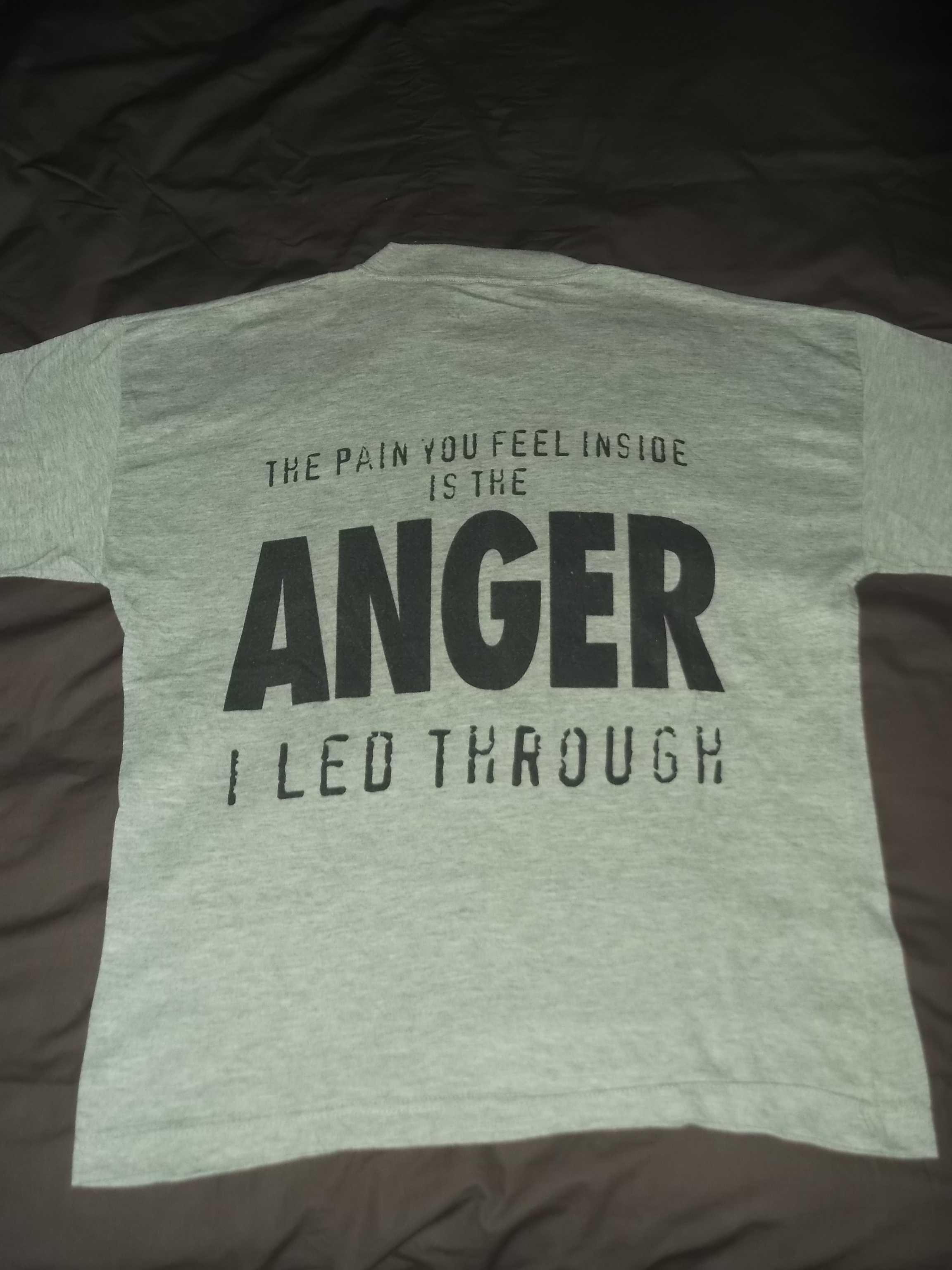 T-shirt vintage e rara dos Anger, banda Portuguesa dos 90's