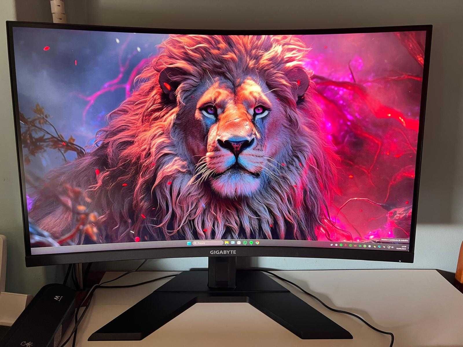 Monitor GIGABYTE G32QC A - LCD 32 Polegadas