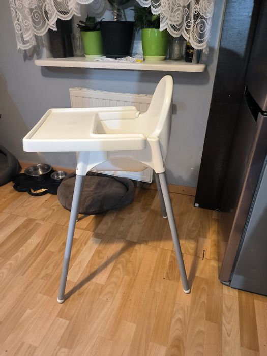 Krzesło do karmienia dzieci
