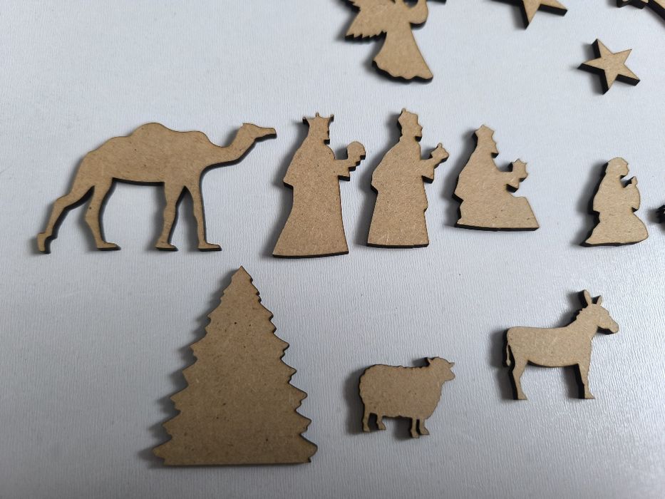 Zestaw 20 elementów do szopki bożonarodzeniowej