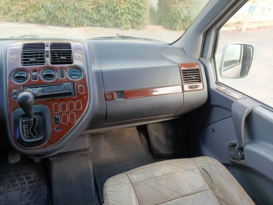 Продам Mercedes Vito 112 автомат
