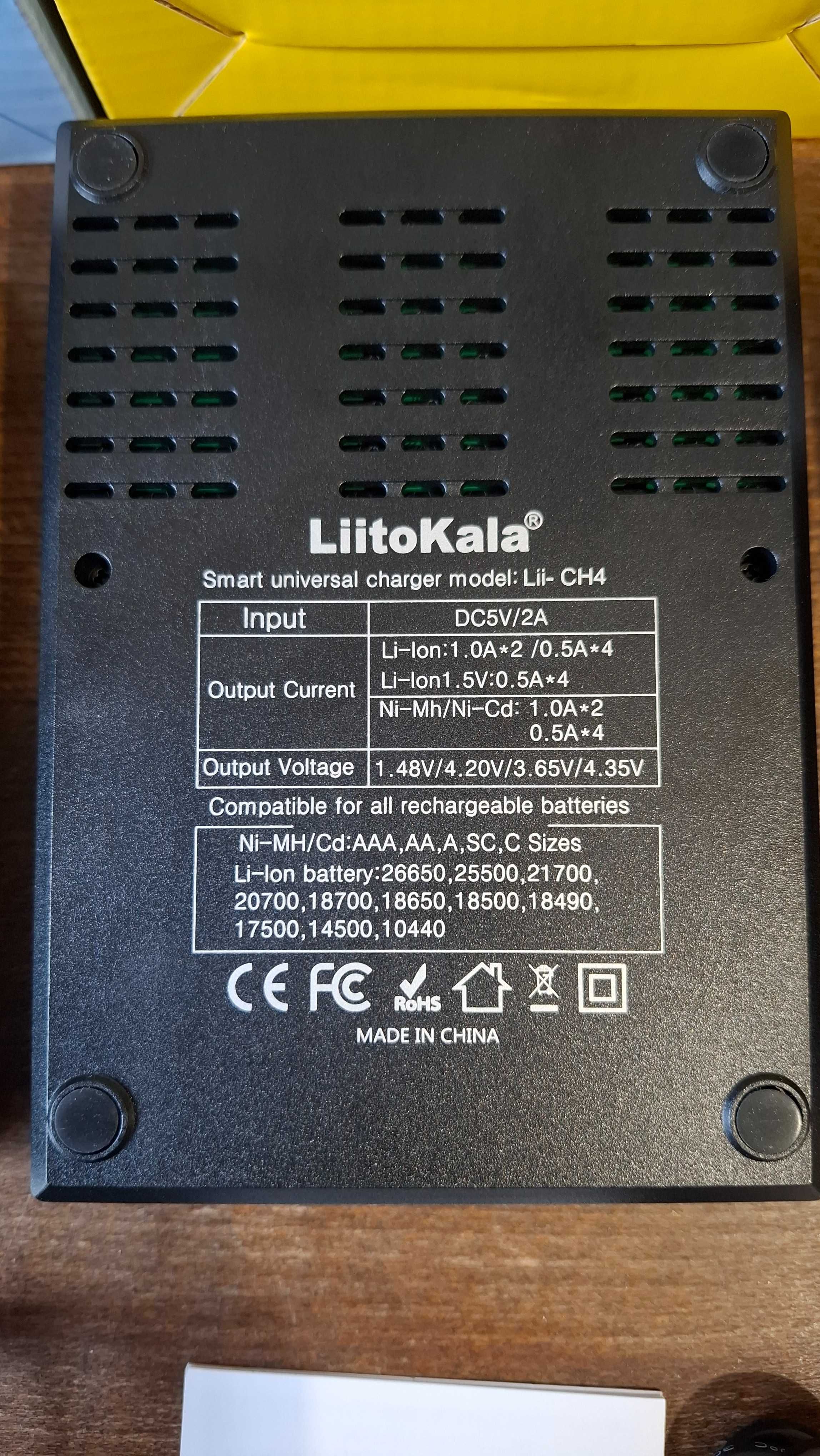 Зарядний пристрій для акумуляторів Liitokala Lii-D4XL, Lii-CH4, Lii-M4