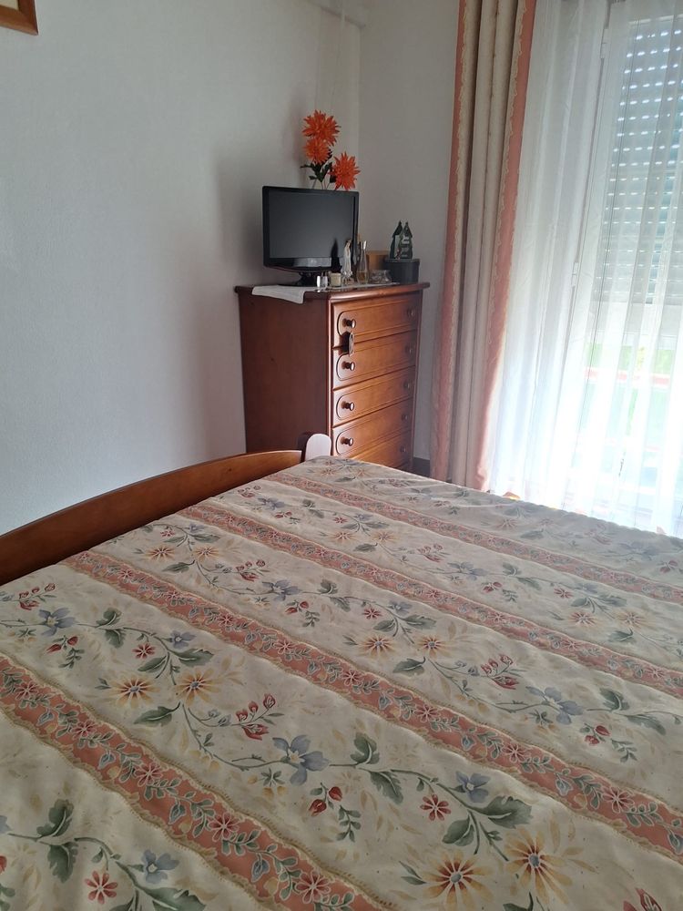 Vendo quarto completo