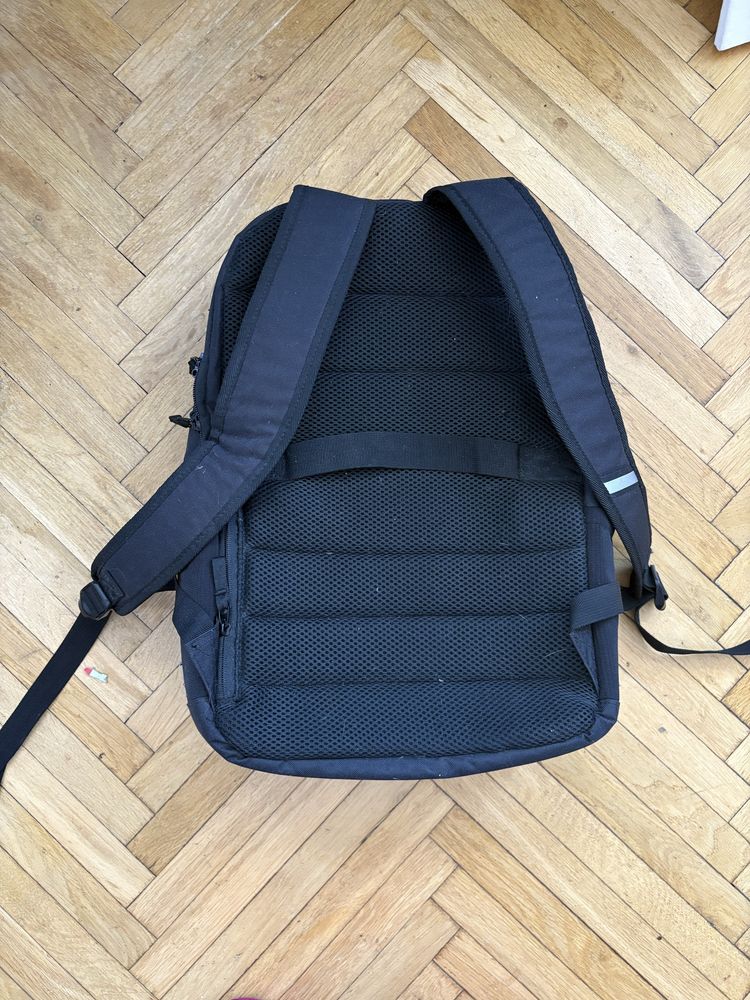 Nowy plecak na laptopa 17.3 cala