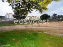 Lote urbano com 135m2 localizado à entrada de Ferreira do Zêzere