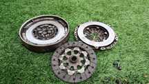 Kit embreagem completo usado para BMW E46 136 CV muito bom estado